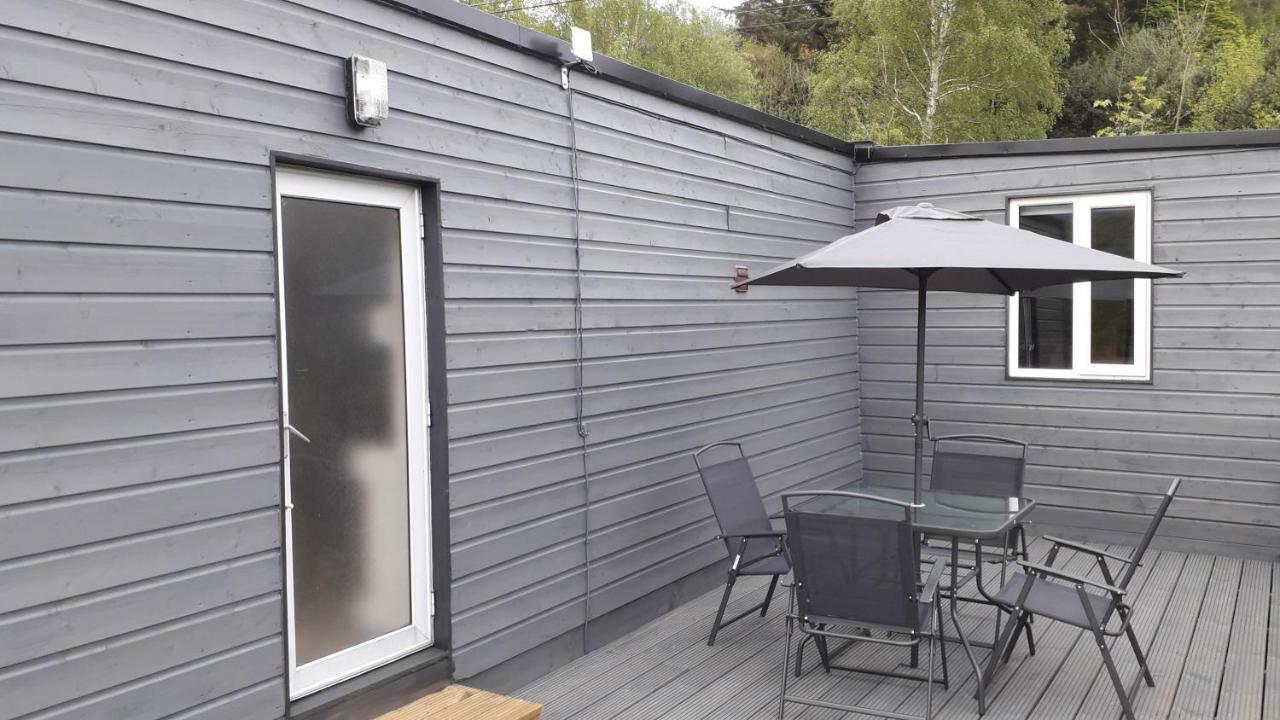 The Cabins Hotel Kirikee Esterno foto